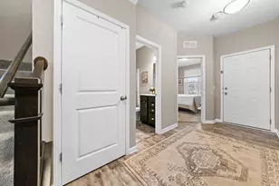 15609 Eddy Crk Wy, Apple Valley, MN 55124 - Photo 48