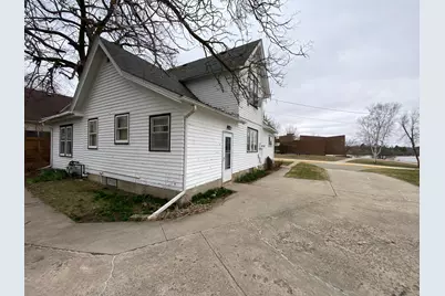 817 Abbott Street, Albert Lea, MN 56007 - Photo 2