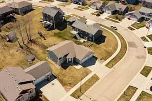 561 Verwood Ln NE, Byron, MN 55920 - Photo 2