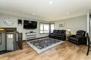 561 Verwood Ln NE, Byron, MN 55920 - Photo 8