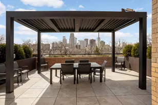 110 Bank St SE, Minneapolis, MN 55414 - Photo 24