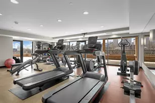 110 Bank St SE, Minneapolis, MN 55414 - Photo 30