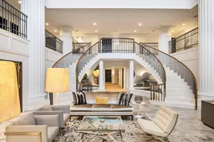 110 Bank St SE, Minneapolis, MN 55414 - Photo 20