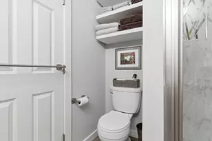 7361 Hunters Run, Eden Prairie, MN 55346 - Photo 22