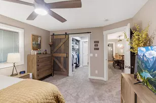 7361 Hunters Run, Eden Prairie, MN 55346 - Photo 16