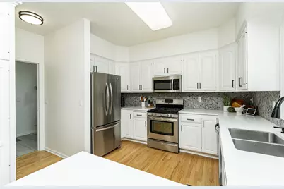 2945 Stonegate Court SW, Rochester, MN 55902 - Photo 14