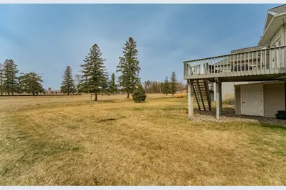 2945 Stonegate Court SW, Rochester, MN 55902 - Photo 4