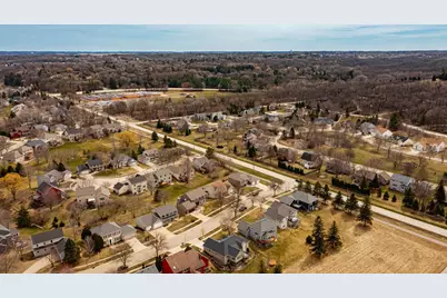 2945 Stonegate Court SW, Rochester, MN 55902 - Photo 38