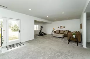 2945 Stonegate Ct SW, Rochester, MN 55902 - Photo 30