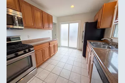 3135 Pierce Street NE, Minneapolis, MN 55418 - Photo 2