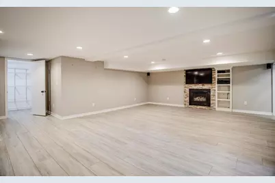 1431 Spring Valley Road, Golden Valley, MN 55422 - Photo 46