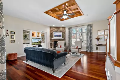 20 Northrup Avenue, Excelsior, MN 55331 - Photo 1