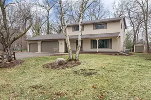 1680 Woodlawn Ave, Owatonna, MN 55060 - Photo 2