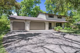 1680 Woodlawn Ave, Owatonna, MN 55060 - Photo 2