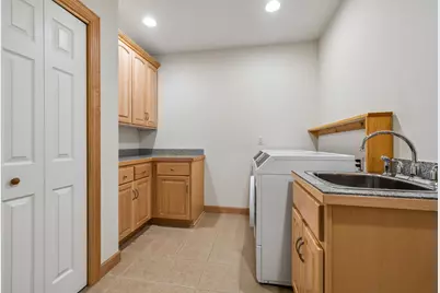 719 Spring Creek Circle, Mendota Heights, MN 55118 - Photo 36