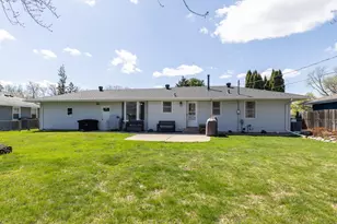10037 Girard Ave S, Bloomington, MN 55431 - Photo 14