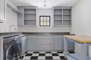 269 Edgewood Ln, West Saint Paul, MN 55118 - Photo 30