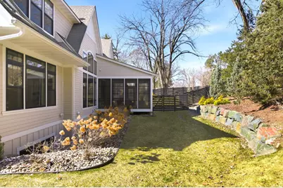 269 Edgewood Lane, West Saint Paul, MN 55118 - Photo 52