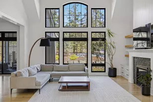 269 Edgewood Ln, West Saint Paul, MN 55118 - Photo 4