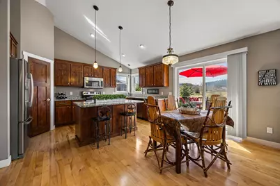 334 Kamloops Place, River Falls, WI 54022 - Photo 16