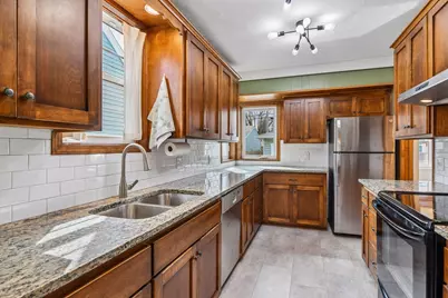2924 Hampshire Avenue S, Saint Louis Park, MN 55426 - Photo 20