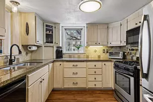 3733 Hickory Rd, Excelsior, MN 55331 - Photo 22