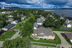 1329 S Oak St, Lake City, MN 55041 - Photo 70
