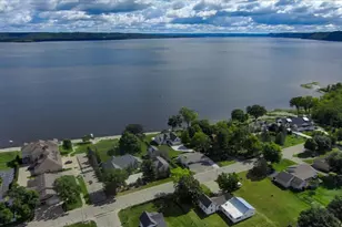 1329 S Oak St, Lake City, MN 55041 - Photo 74