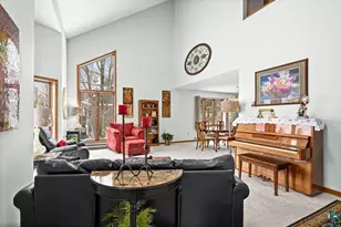 3241 Commonwealth Ave, Duluth, MN 55808 - Photo 12