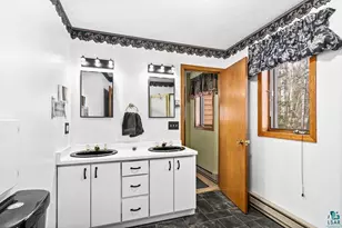 3241 Commonwealth Ave, Duluth, MN 55808 - Photo 28