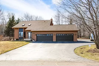 3241 Commonwealth Avenue, Duluth, MN 55808 - Photo 1