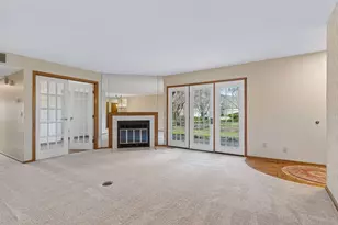 12619 Sherwood Pl, Minnetonka, MN 55305 - Photo 6