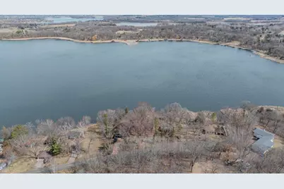 27843 Lakelawn Drive, Lindstrom, MN 55045 - Photo 30