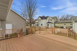 111 5th Ave W, Minnesota Lake, MN 56068 - Photo 34