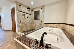 1543 14th Ave N, Wahpeton,  58075 - Photo 32