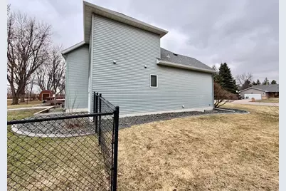 1543 14th Avenue N, Wahpeton,  58075 - Photo 60