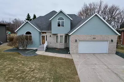 1543 14th Avenue N, Wahpeton,  58075 - Photo 2