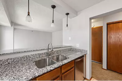 433 S 7th Street #1828, Minneapolis, MN 55415 - Photo 6