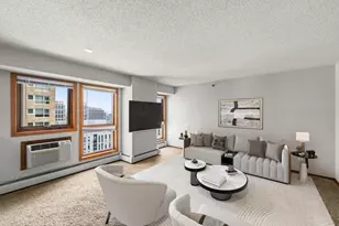 433 S 7th St, Minneapolis, MN 55415 - Photo 2