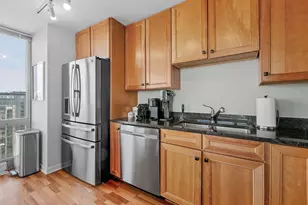 929 Portland Ave, Minneapolis, MN 55404 - Photo 10