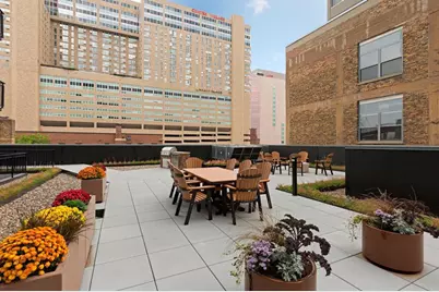 740 Portland Avenue S #704, Minneapolis, MN 55415 - Photo 14