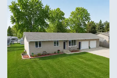 510 N Montgomery Avenue, Le Center, MN 56057 - Photo 28