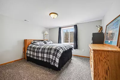 510 N Montgomery Avenue, Le Center, MN 56057 - Photo 16