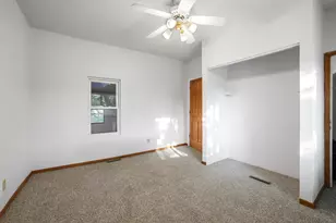 412 Prairie Ave, Faribault, MN 55021 - Photo 16