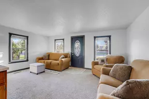 412 Prairie Ave, Faribault, MN 55021 - Photo 8