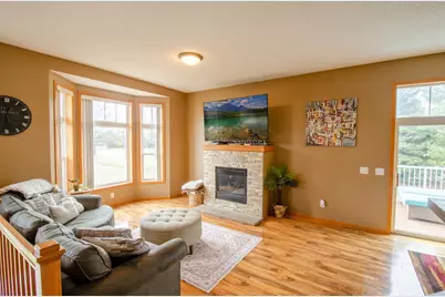 20077 Holt Avenue W, Lakeville, MN 55044 - Photo 6