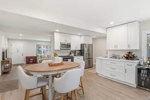 545 Orchid Ln N, Plymouth, MN 55447 - Photo 6