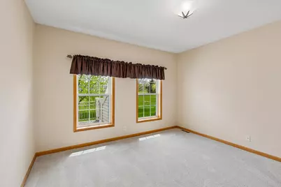 505 Holly Lane N, Oakdale, MN 55128 - Photo 16