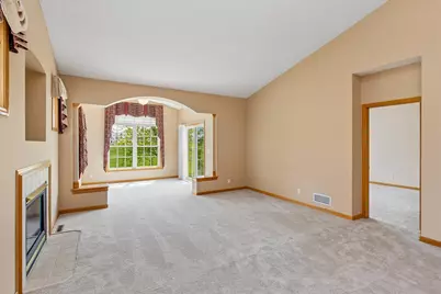 505 Holly Lane N, Oakdale, MN 55128 - Photo 14