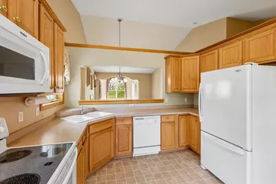 505 Holly Lane N, Oakdale, MN 55128 - Photo 8